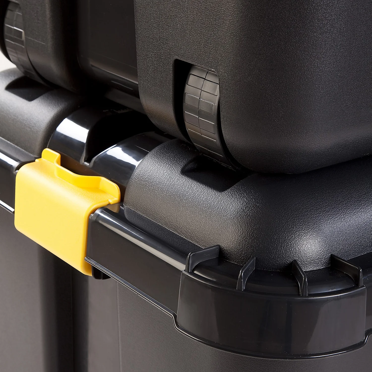 Tontarelli Heavy Duty Storage Trunk - 120L 3 Tontarelli Heavy Duty Storage Trunk - 120L - Image 3